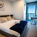 Luxurious 2 Bedroom Apartment In Broadbeach Gold Coast Casino High Floor Ocean View - Gc42